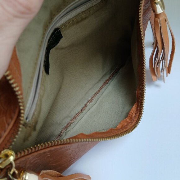 Italian Leather Caramel Reptile Crossbody Bag Zip Front with Fringe Zipper Pulls - Picture 6 of 9